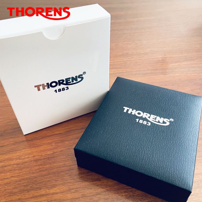 Вишукана бензинова запальничка Thorens золотого кольору