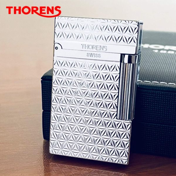 Газова запальничка Thorens з об"ємним геометричним візерунком срібляста